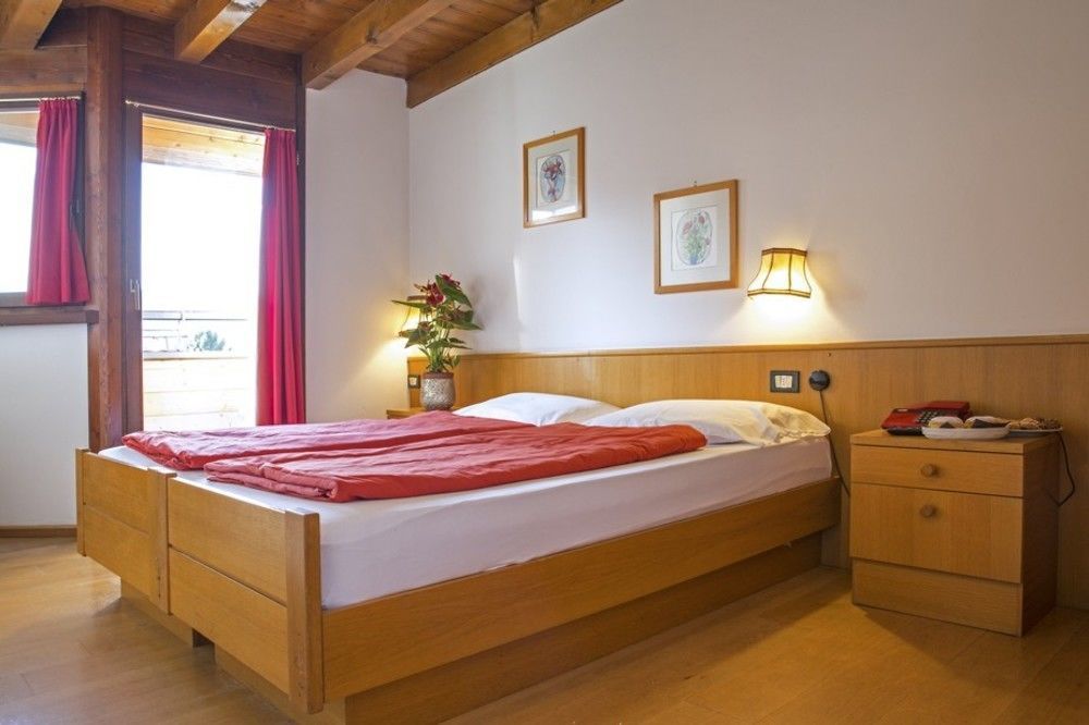 Hotel San Valier Cavalese Ngoại thất bức ảnh